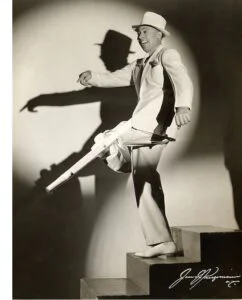 signature card peg leg bates